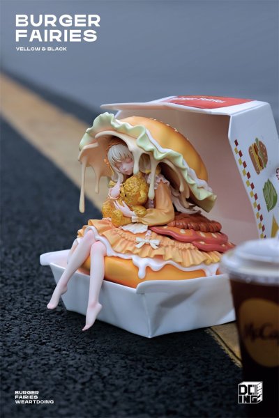 画像1: 予約 WeArtDoing  Original The Sleeping Beauty-Burger Fairies- Yellow & The Sleeping Beauty-Burger Fairies-Black  フィギュア     (1)