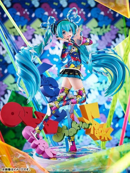 画像1: グッドスマイルカンパニー 初音ミク MIKU EXPO 5th Anniv. / Lucky☆Orb： UTA X KASOKU Ver. 1/8 フィギュア (1)