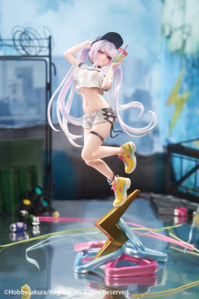 画像1: 予約  Hobby·sakura   Spark     1/7  フィギュア   DELUXE Ver (タペストリー付き) (1)