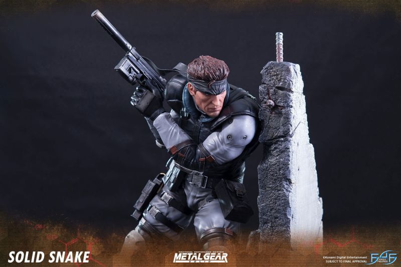 予約 First 4 Figures メタルギア Metal Gear SOLID SNAKE 44cm スタチュー MGSSREG